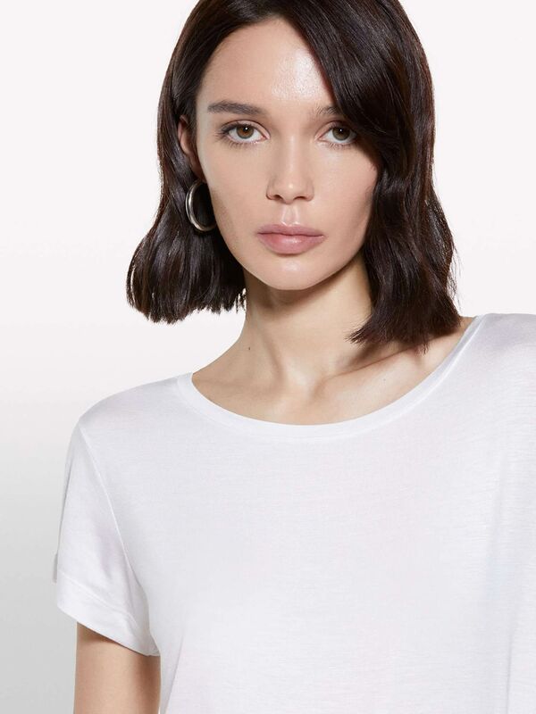 Viskoz Karışımlı Bisiklet Yaka Regular Fit T-Shirt Kadın Beyaz T-Shirt - 325P3Z12L107O