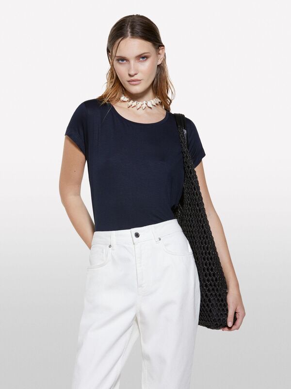 Viskoz Karışımlı Bisiklet Yaka Regular Fit T-Shirt Kadın Lacivert T-Shirt - 325P3Z12L107O