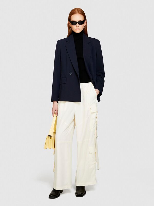 Viskoz Karışımlı Biyeli Cep Detaylı Ceket Kadın Lacivert Ceket - 324P2KVXLW01R