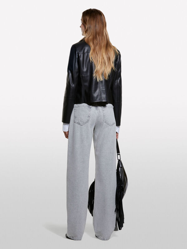 Viskoz Karışımlı Deri Görünümlü Fermuarlı Regular Fit Ceket Kadın Siyah Ceket - 325A20BZLN05T