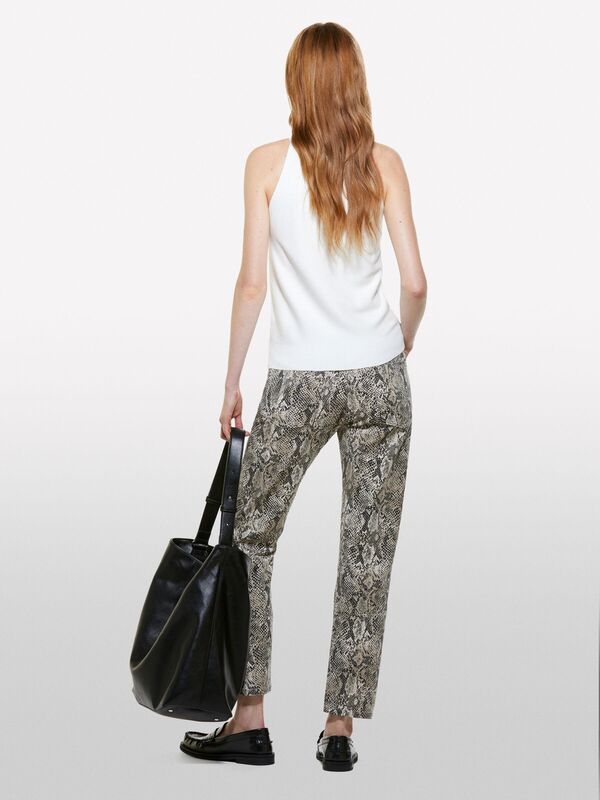 Viskoz Karışımlı Fitilli Halter Yaka Üst Kadın Bej T-Shirt - 324A17Q3MH00D