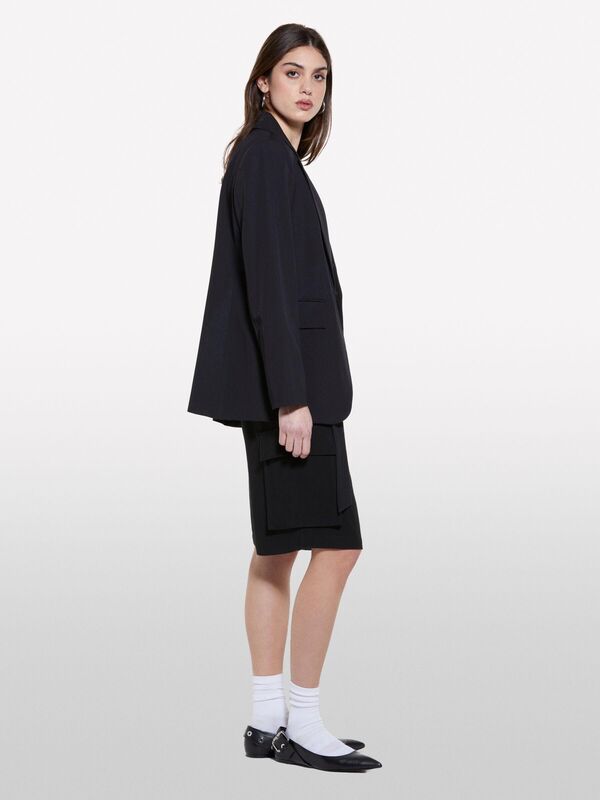 Viskoz Karışımlı Kemerli Comfort Fit Bermuda Şort Kadın Siyah Şort - 325P4G48L901I