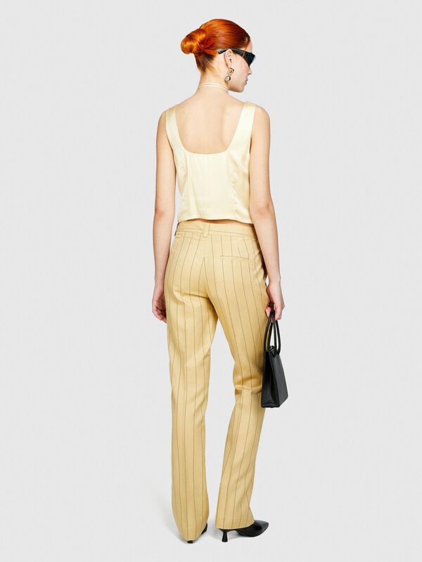 Viskoz Karışımlı Önü Detaylı Kalın Askılı Bluz Kadın 3M2 Bluz - 324P5SYELH00Y