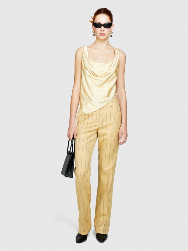 Viskoz Karışımlı Önü Detaylı Kalın Askılı Bluz Kadın 3M2 Bluz - 324P5SYELH00Y