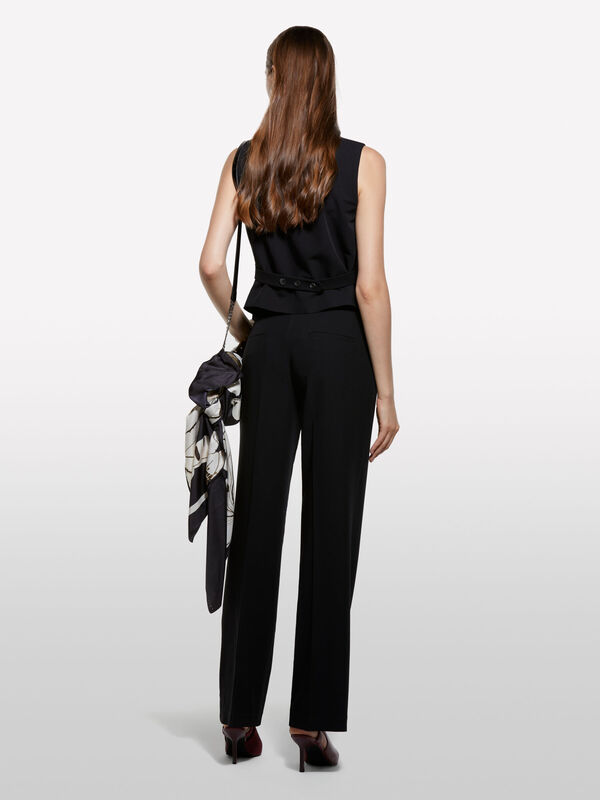 Viskoz Karışımlı Önü Düğmeli Astarlı Regular Fit Yelek Kadın Siyah Yelek - 325A2KVXLJ00U