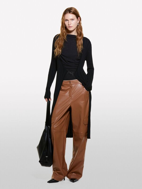 Viskoz Karışımlı Önü Metal Kopça Kapamalı Uzun Hırka Kadın Siyah Hırka - 324A1WTHM6021