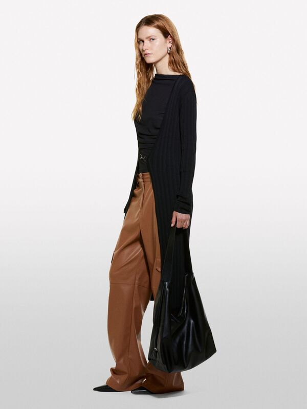 Viskoz Karışımlı Önü Metal Kopça Kapamalı Uzun Hırka Kadın Siyah Hırka - 324A1WTHM6021