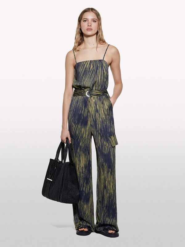 Sisley - Viskoz Saten Desenli Beli Lastikli Askılı Tulum Kadın Yeşil Tulum - 325P48JCLT00O