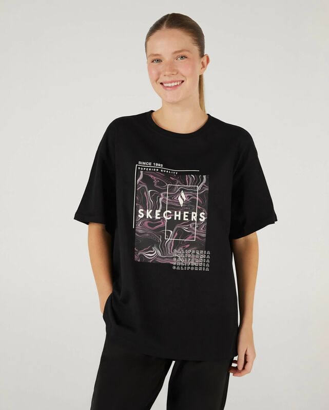 Skechers - W Graphic Tee Heavy Weight Oversize T-Shirt Kadın Siyah T-Shirt - SKS242141