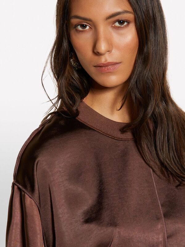 Yakası Ribanalı Over Fit Saten T-Shirt Kadın kahverengi T-Shirt - 325P5KANLQ08L