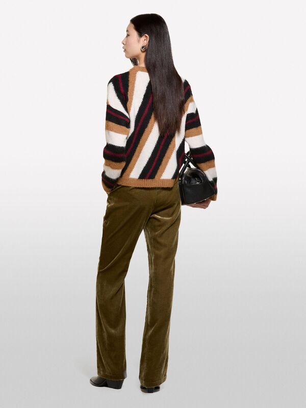 Yün Karışımlı Renk Detaylı Normal Kesim Bisiklet Yaka Kazak Kadın Haki Mix Kazak - 324A106QL105O