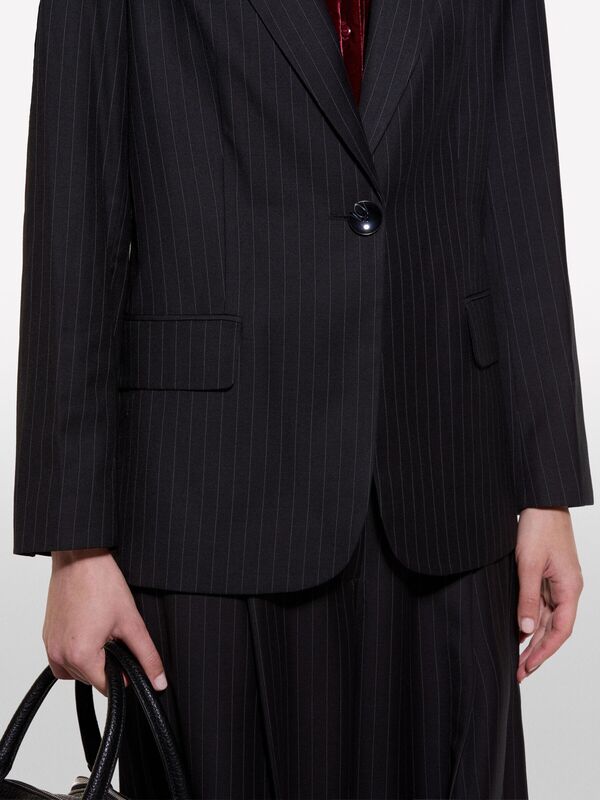 Yün Karışımlı Tek Düğmeli İnce Çizgili Ceket Kadın Siyah Baskılı - 324A2C3DLW02J