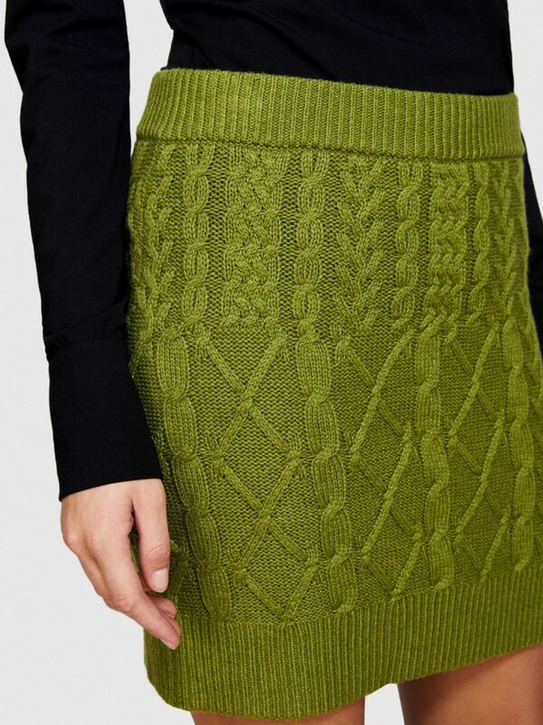 Yün Karışımlı Yüksek Bel Aran Motif Örgü Triko Mini Etek Kadın Yeşil Etek - 323A17L3M0008