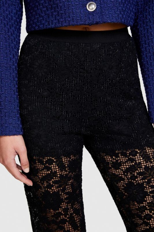 Yün Karışımlı Yüksek Bel Dantel Efektli Pantolon Kadın Siyah T-Shirt - 323A48C6LF03W