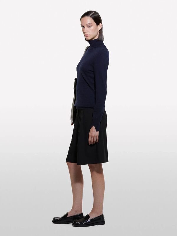 Yün ve Kaşmir Karışımlı Ribana Detaylı Balıkçı Yaka Kazak Kadın Lacivert Kazak - 325A102HM2174