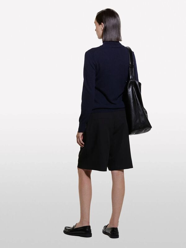 Yün ve Kaşmir Karışımlı Ribana Detaylı Balıkçı Yaka Kazak Kadın Lacivert Kazak - 325A102HM2174